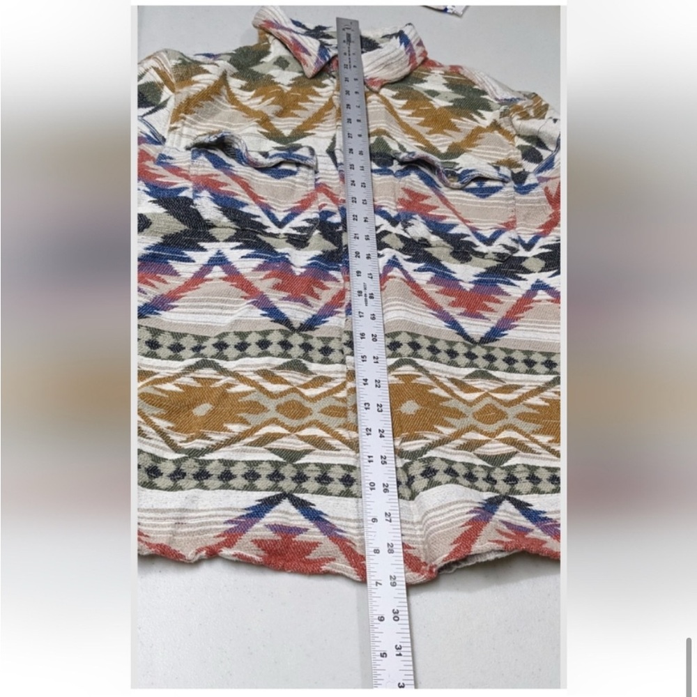 Urban Outfitters Mens Jacquard Flannel Woven Shirt M Aztec Shacket - Picture 9 of 9